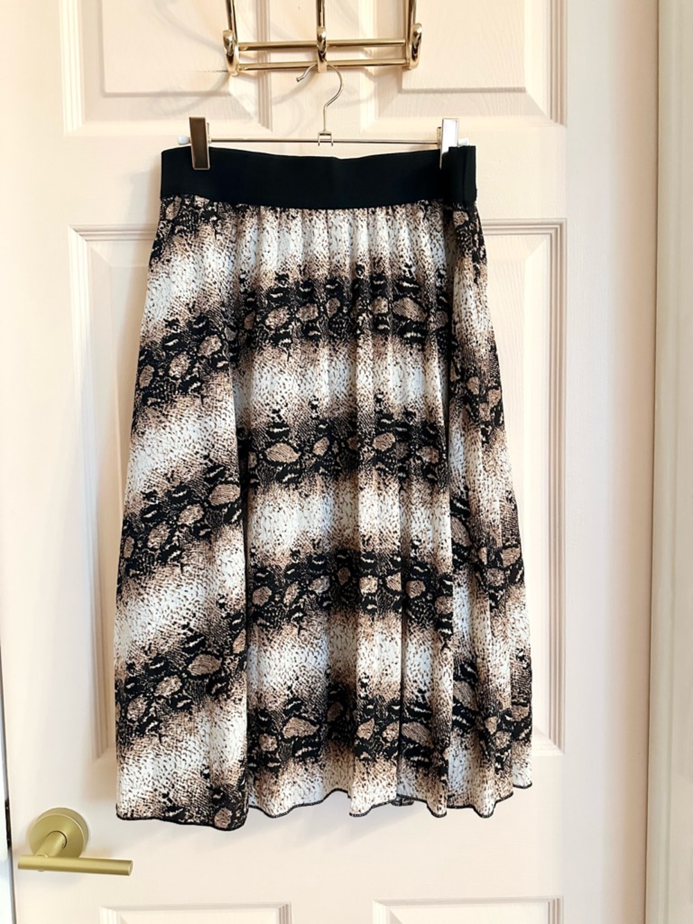 Black and tan metrowear skirt